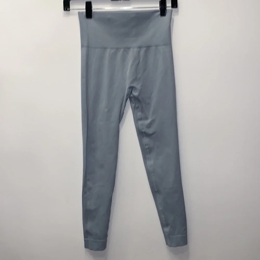 WeWoreWhat Light Blue Leggings - Picture 5 of 14